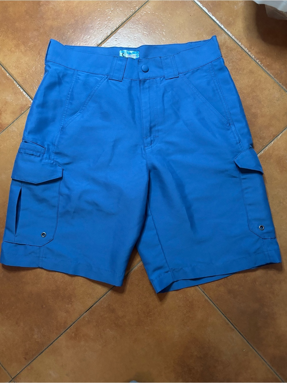 World Wide Sportsman Blue fishing cargo shorts. 8 pockets. Brad New